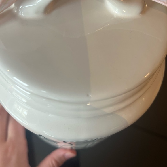 Rae Dunn Easter Cannister - Picture 3 of 4